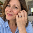 🔥 LAST DAY 90% OFF | Heartfelt Round-Wrap Moissanite Ring – Romantic Curves & Everyday Sparkle